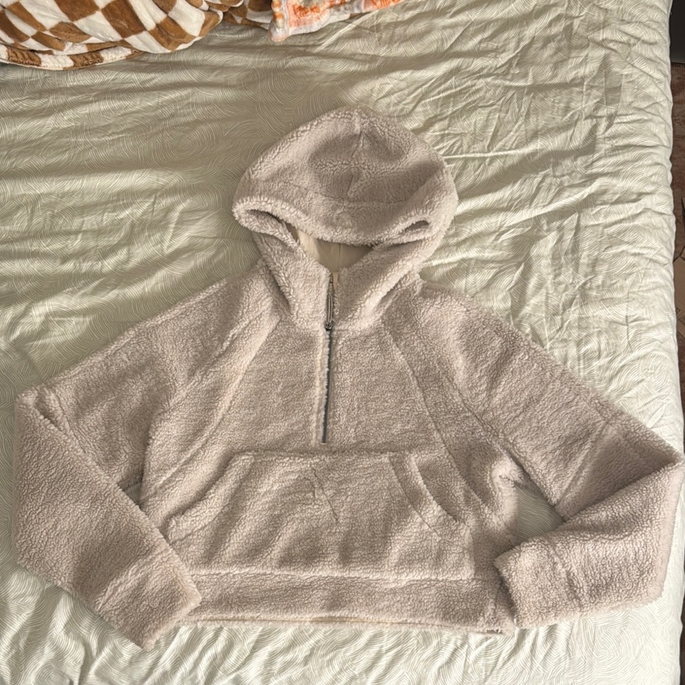 Lululemon half zip up